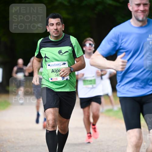 31.08.2025 - 21. Blankeneser Heldenlauf Dr. Thomas Lammeyer http://msf.ph/oto/8636103 31.08.2025 10:42:28 Laufen 343 meine-sportfotos.de