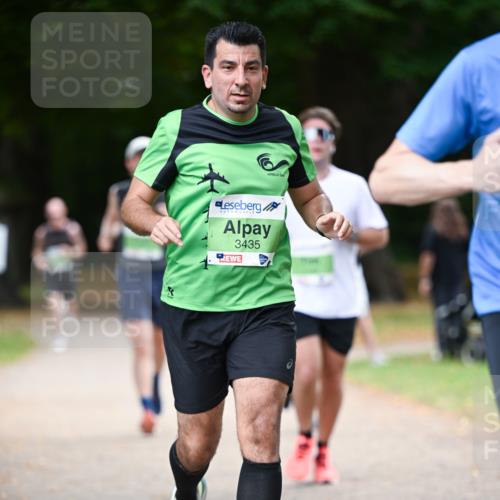 31.08.2025 - 21. Blankeneser Heldenlauf Dr. Thomas Lammeyer http://msf.ph/oto/8636106 31.08.2025 10:42:29 Laufen 3435 meine-sportfotos.de