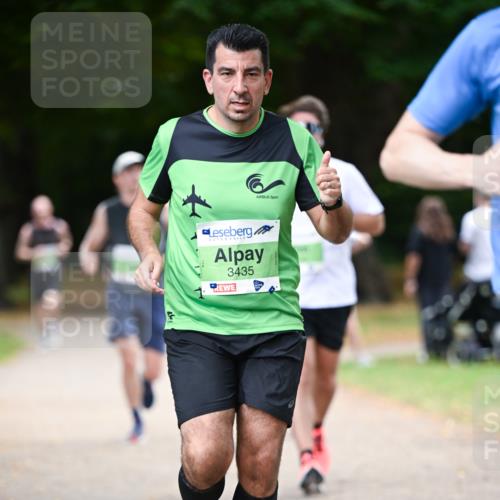 31.08.2025 - 21. Blankeneser Heldenlauf Dr. Thomas Lammeyer http://msf.ph/oto/8636107 31.08.2025 10:42:29 Laufen 3435 meine-sportfotos.de