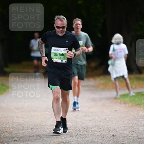 31.08.2025 - 21. Blankeneser Heldenlauf Dr. Thomas Lammeyer http://msf.ph/oto/8636182 31.08.2025 10:42:58 Laufen 3428 meine-sportfotos.de