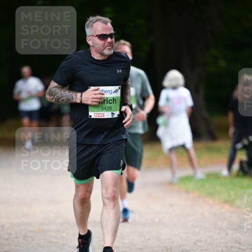 31.08.2025 - 21. Blankeneser Heldenlauf Dr. Thomas Lammeyer http://msf.ph/oto/8636190 31.08.2025 10:42:59 Laufen 3428, 2 meine-sportfotos.de