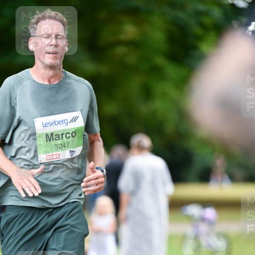 31.08.2025 - 21. Blankeneser Heldenlauf Dr. Thomas Lammeyer http://msf.ph/oto/8636202 31.08.2025 10:43:03 Laufen 3247, 94 meine-sportfotos.de