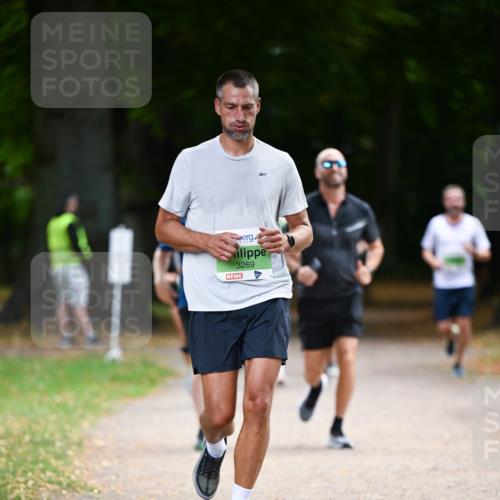 31.08.2025 - 21. Blankeneser Heldenlauf Dr. Thomas Lammeyer http://msf.ph/oto/8636210 31.08.2025 10:43:09 Laufen 3269 meine-sportfotos.de