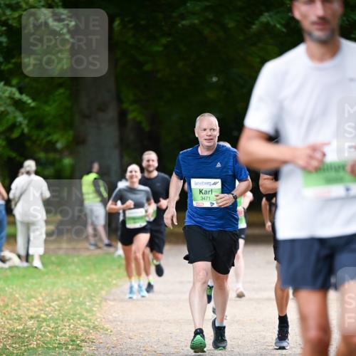 31.08.2025 - 21. Blankeneser Heldenlauf Dr. Thomas Lammeyer http://msf.ph/oto/8636224 31.08.2025 10:43:12 Laufen 3471 meine-sportfotos.de