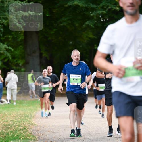 31.08.2025 - 21. Blankeneser Heldenlauf Dr. Thomas Lammeyer http://msf.ph/oto/8636227 31.08.2025 10:43:13 Laufen 3471 meine-sportfotos.de