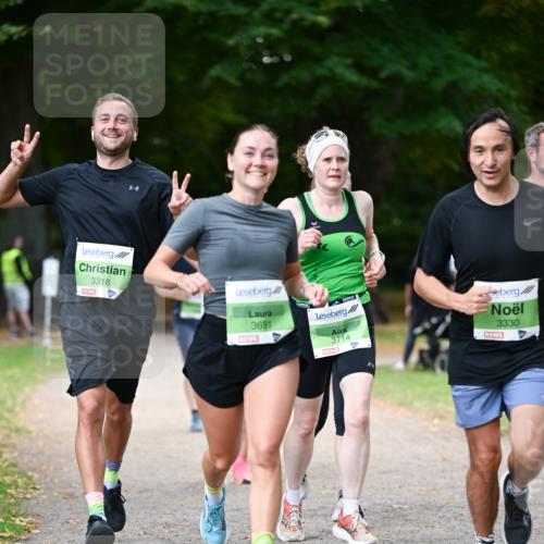 31.08.2025 - 21. Blankeneser Heldenlauf Dr. Thomas Lammeyer http://msf.ph/oto/8636255 31.08.2025 10:43:17 Laufen 3318, 3691, 3714, 3330, 4 meine-sportfotos.de