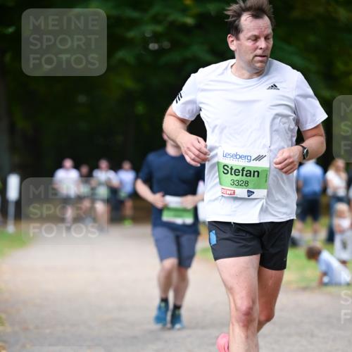 31.08.2025 - 21. Blankeneser Heldenlauf Dr. Thomas Lammeyer http://msf.ph/oto/8636270 31.08.2025 10:43:20 Laufen 3328 meine-sportfotos.de