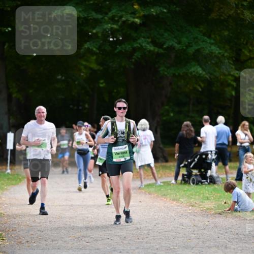 31.08.2025 - 21. Blankeneser Heldenlauf Dr. Thomas Lammeyer http://msf.ph/oto/8636281 31.08.2025 10:43:28 Laufen 3406 meine-sportfotos.de