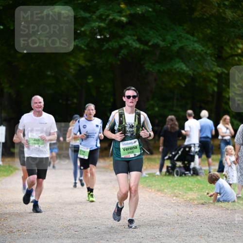 31.08.2025 - 21. Blankeneser Heldenlauf Dr. Thomas Lammeyer http://msf.ph/oto/8636288 31.08.2025 10:43:29 Laufen 3644, 3406 meine-sportfotos.de