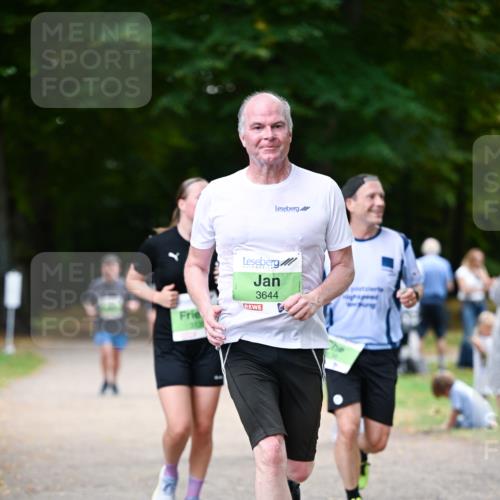 31.08.2025 - 21. Blankeneser Heldenlauf Dr. Thomas Lammeyer http://msf.ph/oto/8636305 31.08.2025 10:43:32 Laufen 3644 meine-sportfotos.de