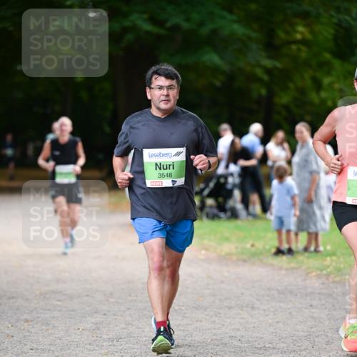 31.08.2025 - 21. Blankeneser Heldenlauf Dr. Thomas Lammeyer http://msf.ph/oto/8636335 31.08.2025 10:43:38 Laufen 3548 meine-sportfotos.de