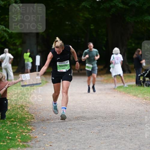 31.08.2025 - 21. Blankeneser Heldenlauf Dr. Thomas Lammeyer http://msf.ph/oto/8636347 31.08.2025 10:43:41 Laufen 3487 meine-sportfotos.de