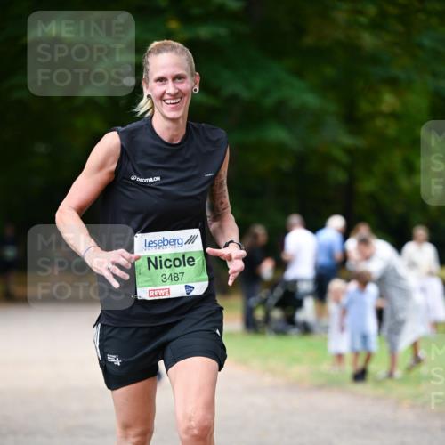 31.08.2025 - 21. Blankeneser Heldenlauf Dr. Thomas Lammeyer http://msf.ph/oto/8636358 31.08.2025 10:43:43 Laufen 3487 meine-sportfotos.de