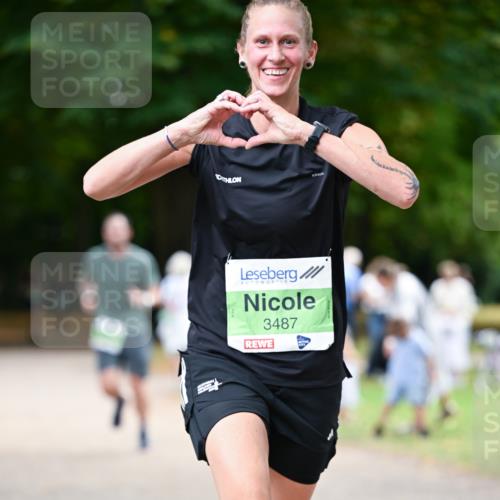 31.08.2025 - 21. Blankeneser Heldenlauf Dr. Thomas Lammeyer http://msf.ph/oto/8636361 31.08.2025 10:43:43 Laufen 3487 meine-sportfotos.de