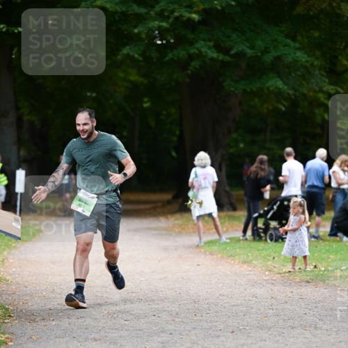 31.08.2025 - 21. Blankeneser Heldenlauf Dr. Thomas Lammeyer http://msf.ph/oto/8636363 31.08.2025 10:43:44 Laufen 3679 meine-sportfotos.de