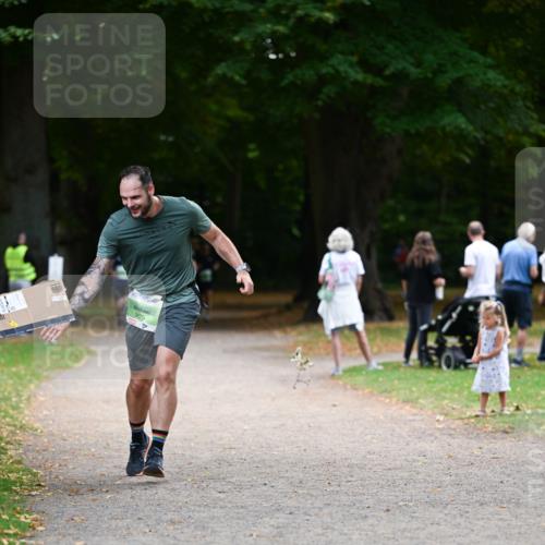 31.08.2025 - 21. Blankeneser Heldenlauf Dr. Thomas Lammeyer http://msf.ph/oto/8636365 31.08.2025 10:43:45 Laufen 3679 meine-sportfotos.de