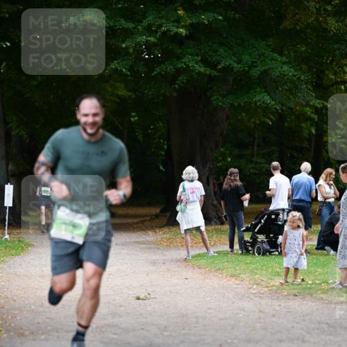 31.08.2025 - 21. Blankeneser Heldenlauf Dr. Thomas Lammeyer http://msf.ph/oto/8636366 31.08.2025 10:43:45 Laufen  meine-sportfotos.de