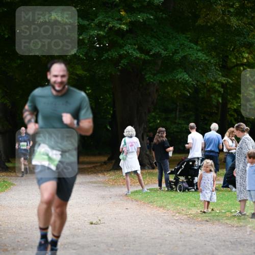31.08.2025 - 21. Blankeneser Heldenlauf Dr. Thomas Lammeyer http://msf.ph/oto/8636367 31.08.2025 10:43:46 Laufen  meine-sportfotos.de