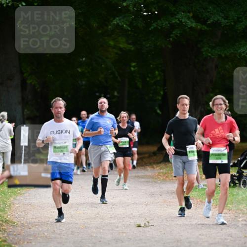 31.08.2025 - 21. Blankeneser Heldenlauf Dr. Thomas Lammeyer http://msf.ph/oto/8636411 31.08.2025 10:44:07 Laufen 3439, 3118 meine-sportfotos.de