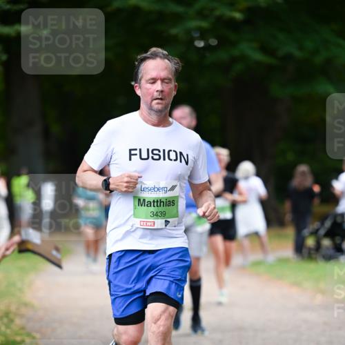 31.08.2025 - 21. Blankeneser Heldenlauf Dr. Thomas Lammeyer http://msf.ph/oto/8636427 31.08.2025 10:44:11 Laufen 3439 meine-sportfotos.de