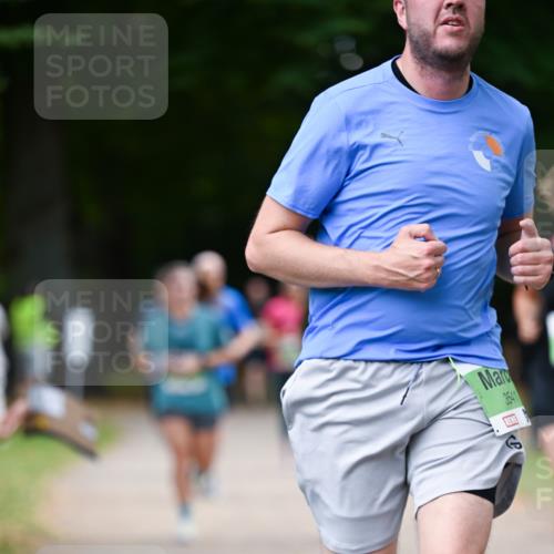 31.08.2025 - 21. Blankeneser Heldenlauf Dr. Thomas Lammeyer http://msf.ph/oto/8636442 31.08.2025 10:44:14 Laufen 3541 meine-sportfotos.de