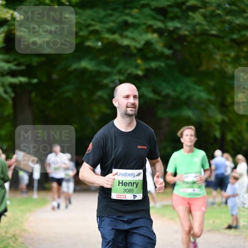 31.08.2025 - 21. Blankeneser Heldenlauf Dr. Thomas Lammeyer http://msf.ph/oto/8636512 31.08.2025 10:44:27 Laufen 36, 3065 meine-sportfotos.de