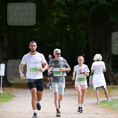31.08.2025 - 21. Blankeneser Heldenlauf Dr. Thomas Lammeyer http://msf.ph/oto/8636515 31.08.2025 10:44:30 Laufen 3174, 3638, 3326 meine-sportfotos.de