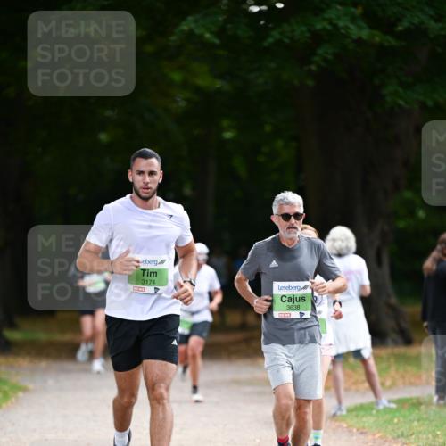 31.08.2025 - 21. Blankeneser Heldenlauf Dr. Thomas Lammeyer http://msf.ph/oto/8636522 31.08.2025 10:44:31 Laufen 3174, 3638 meine-sportfotos.de