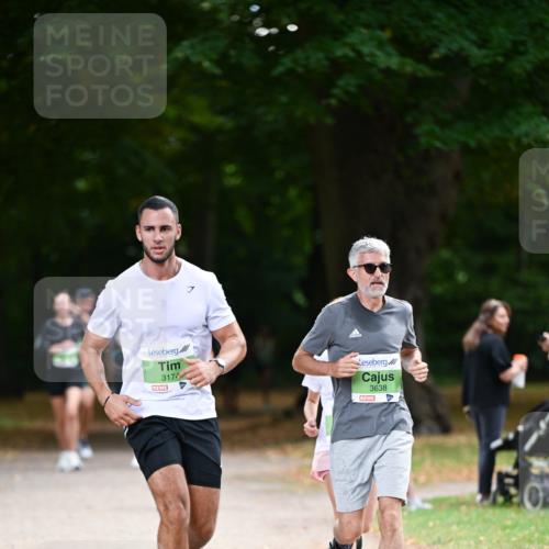 31.08.2025 - 21. Blankeneser Heldenlauf Dr. Thomas Lammeyer http://msf.ph/oto/8636526 31.08.2025 10:44:31 Laufen 3174, 3638 meine-sportfotos.de
