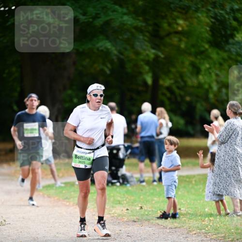 31.08.2025 - 21. Blankeneser Heldenlauf Dr. Thomas Lammeyer http://msf.ph/oto/8636552 31.08.2025 10:44:37 Laufen 3625 meine-sportfotos.de