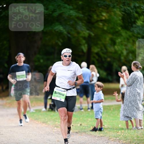 31.08.2025 - 21. Blankeneser Heldenlauf Dr. Thomas Lammeyer http://msf.ph/oto/8636554 31.08.2025 10:44:37 Laufen 3625 meine-sportfotos.de