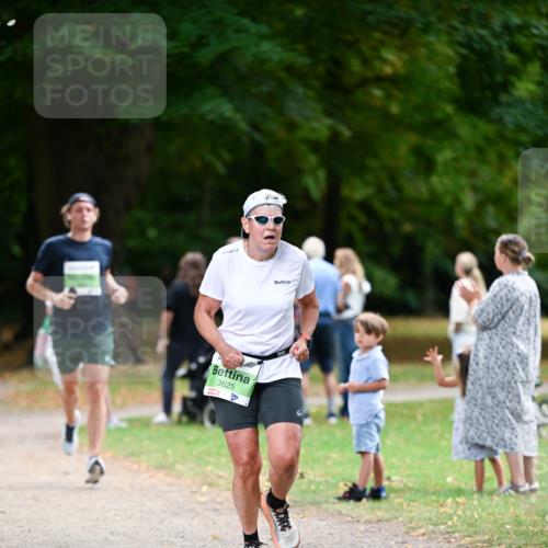 31.08.2025 - 21. Blankeneser Heldenlauf Dr. Thomas Lammeyer http://msf.ph/oto/8636555 31.08.2025 10:44:38 Laufen 3625 meine-sportfotos.de