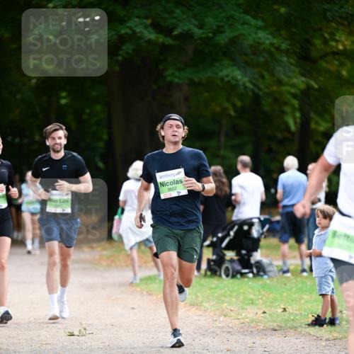 31.08.2025 - 21. Blankeneser Heldenlauf Dr. Thomas Lammeyer http://msf.ph/oto/8636558 31.08.2025 10:44:39 Laufen 3112, 3662 meine-sportfotos.de