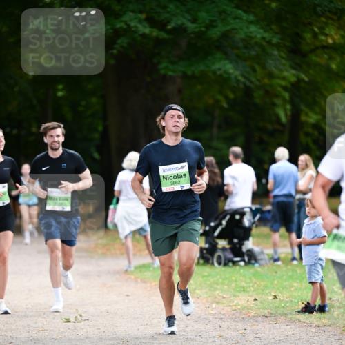 31.08.2025 - 21. Blankeneser Heldenlauf Dr. Thomas Lammeyer http://msf.ph/oto/8636559 31.08.2025 10:44:39 Laufen 3112, 3662 meine-sportfotos.de