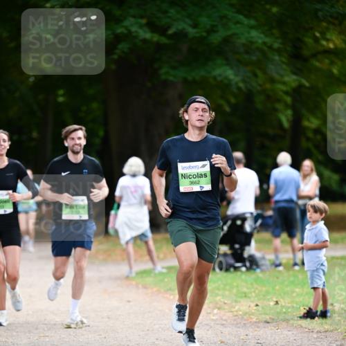 31.08.2025 - 21. Blankeneser Heldenlauf Dr. Thomas Lammeyer http://msf.ph/oto/8636562 31.08.2025 10:44:39 Laufen 3662 meine-sportfotos.de