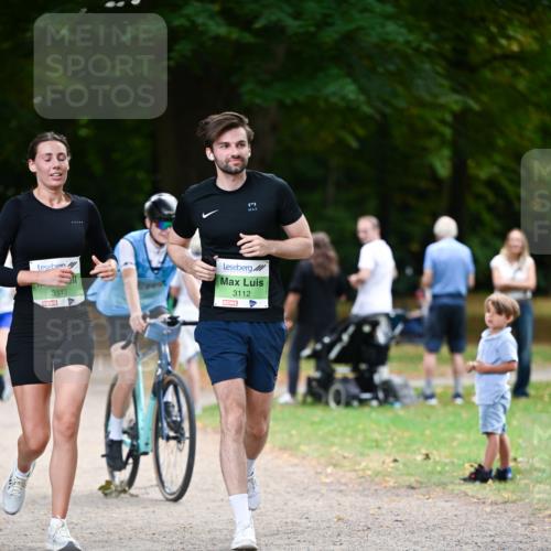 31.08.2025 - 21. Blankeneser Heldenlauf Dr. Thomas Lammeyer http://msf.ph/oto/8636572 31.08.2025 10:44:41 Laufen 3113, 3112 meine-sportfotos.de