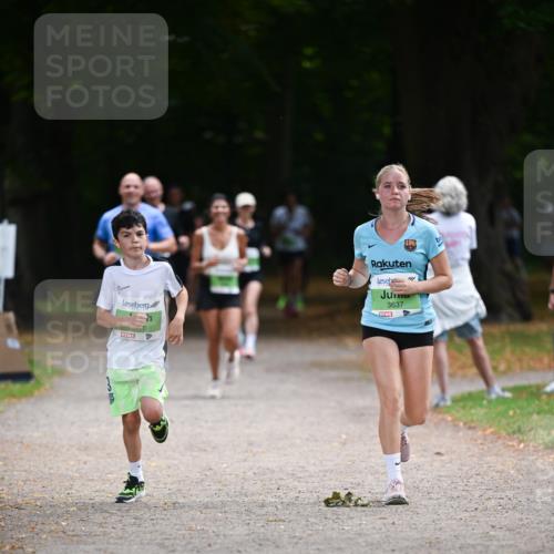 31.08.2025 - 21. Blankeneser Heldenlauf Dr. Thomas Lammeyer http://msf.ph/oto/8636594 31.08.2025 10:44:47 Laufen 3637 meine-sportfotos.de