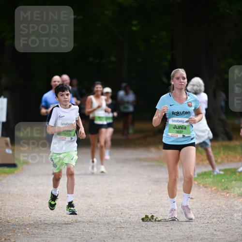 31.08.2025 - 21. Blankeneser Heldenlauf Dr. Thomas Lammeyer http://msf.ph/oto/8636595 31.08.2025 10:44:47 Laufen 3476, 3637 meine-sportfotos.de