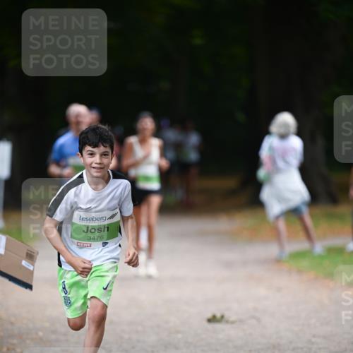 31.08.2025 - 21. Blankeneser Heldenlauf Dr. Thomas Lammeyer http://msf.ph/oto/8636606 31.08.2025 10:44:49 Laufen 3476 meine-sportfotos.de