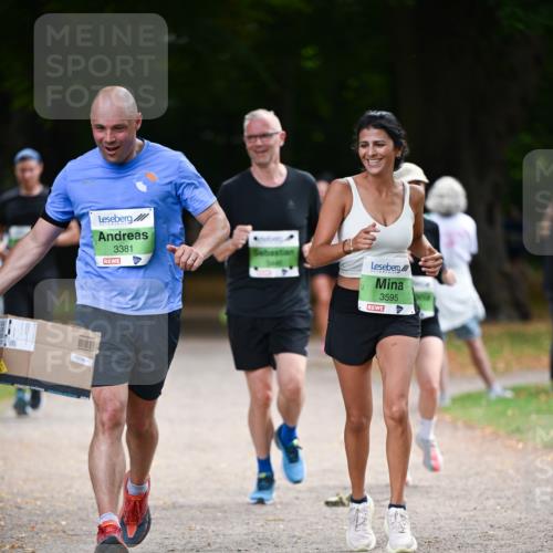 31.08.2025 - 21. Blankeneser Heldenlauf Dr. Thomas Lammeyer http://msf.ph/oto/8636633 31.08.2025 10:44:53 Laufen 3381, 3595 meine-sportfotos.de