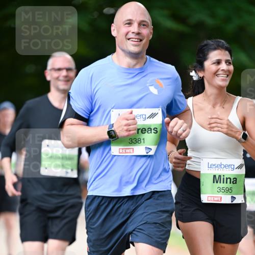 31.08.2025 - 21. Blankeneser Heldenlauf Dr. Thomas Lammeyer http://msf.ph/oto/8636646 31.08.2025 10:44:56 Laufen 3381, 3595 meine-sportfotos.de