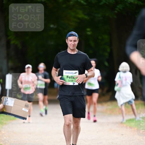 31.08.2025 - 21. Blankeneser Heldenlauf Dr. Thomas Lammeyer http://msf.ph/oto/8636651 31.08.2025 10:44:58 Laufen 3259 meine-sportfotos.de