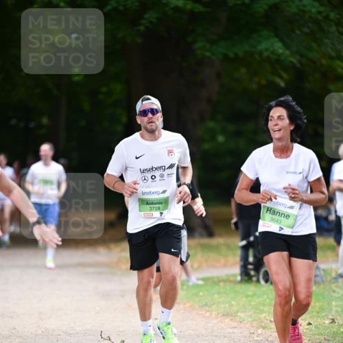 31.08.2025 - 21. Blankeneser Heldenlauf Dr. Thomas Lammeyer http://msf.ph/oto/8636676 31.08.2025 10:45:03 Laufen 3728, 3643 meine-sportfotos.de