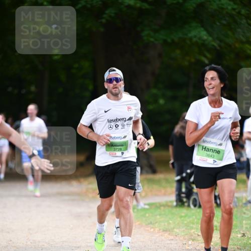 31.08.2025 - 21. Blankeneser Heldenlauf Dr. Thomas Lammeyer http://msf.ph/oto/8636677 31.08.2025 10:45:03 Laufen 3728, 3643 meine-sportfotos.de