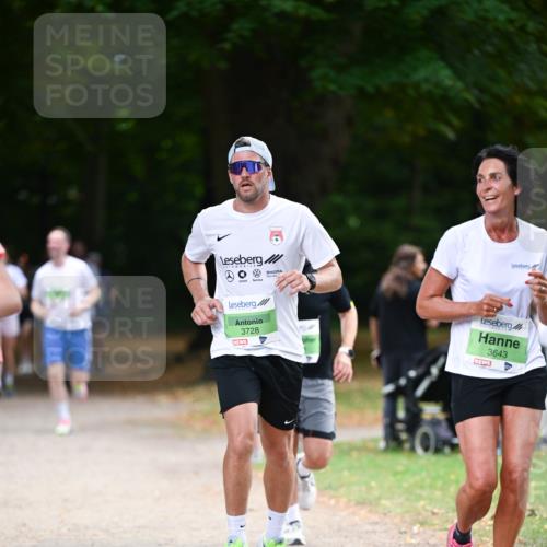31.08.2025 - 21. Blankeneser Heldenlauf Dr. Thomas Lammeyer http://msf.ph/oto/8636679 31.08.2025 10:45:04 Laufen 3728, 3643 meine-sportfotos.de