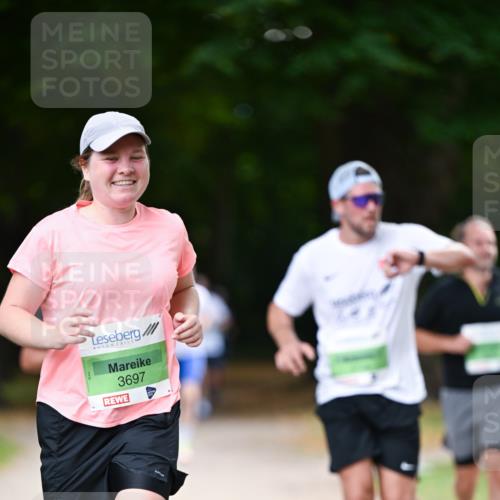 31.08.2025 - 21. Blankeneser Heldenlauf Dr. Thomas Lammeyer http://msf.ph/oto/8636682 31.08.2025 10:45:05 Laufen 3697 meine-sportfotos.de