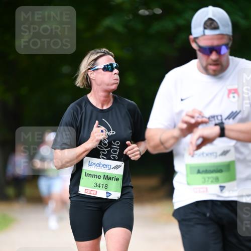 31.08.2025 - 21. Blankeneser Heldenlauf Dr. Thomas Lammeyer http://msf.ph/oto/8636695 31.08.2025 10:45:07 Laufen 2016, 3418, 4, 3728 meine-sportfotos.de