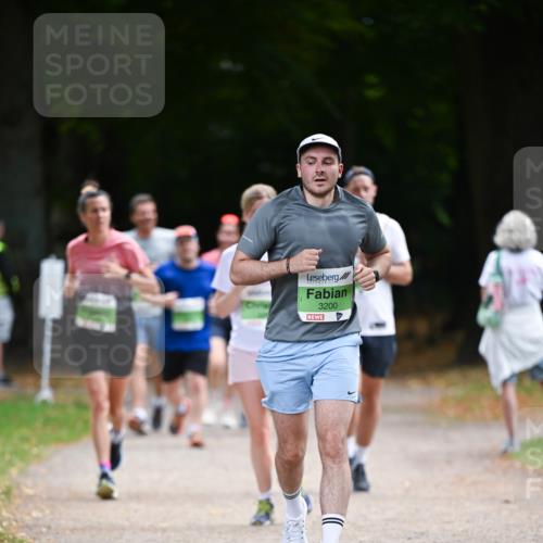 31.08.2025 - 21. Blankeneser Heldenlauf Dr. Thomas Lammeyer http://msf.ph/oto/8636714 31.08.2025 10:45:13 Laufen 3200 meine-sportfotos.de