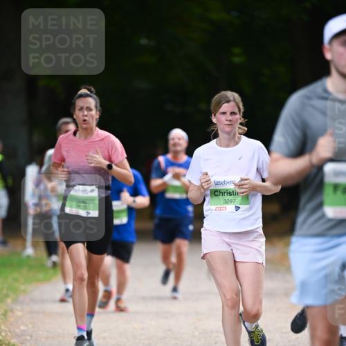 31.08.2025 - 21. Blankeneser Heldenlauf Dr. Thomas Lammeyer http://msf.ph/oto/8636723 31.08.2025 10:45:15 Laufen 3675, 3297 meine-sportfotos.de
