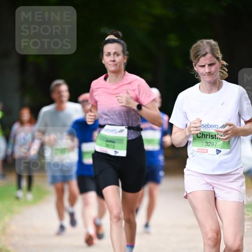 31.08.2025 - 21. Blankeneser Heldenlauf Dr. Thomas Lammeyer http://msf.ph/oto/8636734 31.08.2025 10:45:16 Laufen 3675, 3297 meine-sportfotos.de